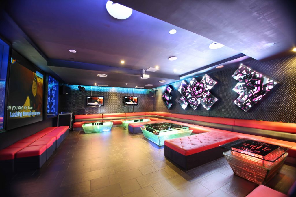 Singing Sydney’s praises from inside the karaoke scene